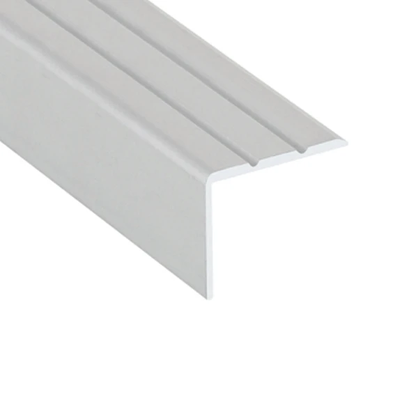 Nez De Marche Percé équerre 25 X 20 Mm Matière Alu Incolore Longueur 3 M Romus 15103 1 Nez De Marche Percé équerre 25 X 20 Mm Matière Alu Incolore Longueur 3 M Romus 15103