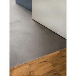 Arrêt Cintrable Droit Percé Alu Brut 3 Mm X 2.50 M Romus 13520