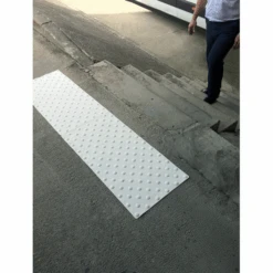 Dalle Podotactile Exteline Adhésive Pour Extérieur Blanche Dimensions 820x400 Mm épaisseur 7 Mm Romus 4205 11 Dalle Podotactile Exteline Adhésive Pour Extérieur Blanche Dimensions 820x400 Mm épaisseur 7 Mm Romus 4205 -Pas Cher Corner Métal Soldes Magasin p184848 pic