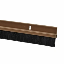 Plinthe Brosse En Applique Bas De Porte à Visser Klobros 46KB PVC Marron 1,03 M