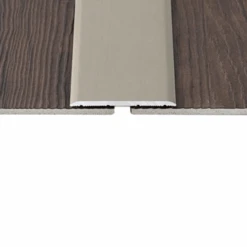 Seuil Plat Adhésif 0.90 Mètre - Alu Incolore -Pas Cher Corner Métal Soldes Magasin seuil plat 2